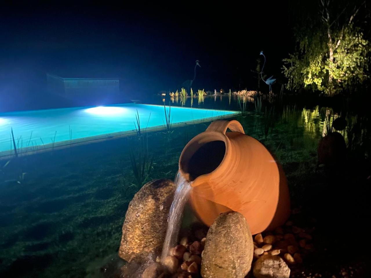 Hotel Albergue Bioclimatico Sabinares Del Arlanza Puentedura 외부 사진